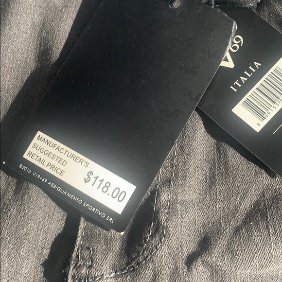 Jeans - Picture 14 of 14